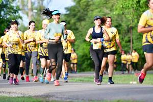 BIB: 033
                            <button type="button" onclick="openModal(5145362)" class="btn btn-primary btn-sm float-right btn-popup" data-toggle="modal" data-target=".modal-high-quality">
                        <i class="fas fa-shopping-cart"></i> Add to Cart
                    </button>
                                            <button type="button" onclick="isThisMe(5145362, true)" class="btn btn-success btn-sm float-right btn-popup btn-isme hidden" data-toggle="tooltip" data-placement="bottom" title="นี่คือรูปของคุณใช่ไหม คลิกที่นี่เพื่อเอาเข้าอัลบั้ม">
                        <i class="fas fa-plus"></i> Add to album
                    </button>
                    <button type="button" onclick="isThisMe(5145362, false)" class="btn btn-warning btn-sm float-right btn-popup btn-isnotme hidden">
                        <i class="fas fa-ban"></i> Remove from album
                    </button>