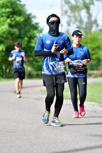 BIB: 0439
                            <button type="button" onclick="openModal(5151483)" class="btn btn-primary btn-sm float-right btn-popup" data-toggle="modal" data-target=".modal-high-quality">
                        <i class="fas fa-shopping-cart"></i> Add to Cart
                    </button>
                                            <button type="button" onclick="isThisMe(5151483, true)" class="btn btn-success btn-sm float-right btn-popup btn-isme hidden" data-toggle="tooltip" data-placement="bottom" title="นี่คือรูปของคุณใช่ไหม คลิกที่นี่เพื่อเอาเข้าอัลบั้ม">
                        <i class="fas fa-plus"></i> Add to album
                    </button>
                    <button type="button" onclick="isThisMe(5151483, false)" class="btn btn-warning btn-sm float-right btn-popup btn-isnotme hidden">
                        <i class="fas fa-ban"></i> Remove from album
                    </button>