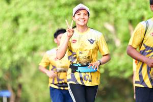 BIB: 1241
                            <button type="button" onclick="openModal(5144098)" class="btn btn-primary btn-sm float-right btn-popup" data-toggle="modal" data-target=".modal-high-quality">
                        <i class="fas fa-shopping-cart"></i> Add to Cart
                    </button>
                                            <button type="button" onclick="isThisMe(5144098, true)" class="btn btn-success btn-sm float-right btn-popup btn-isme hidden" data-toggle="tooltip" data-placement="bottom" title="นี่คือรูปของคุณใช่ไหม คลิกที่นี่เพื่อเอาเข้าอัลบั้ม">
                        <i class="fas fa-plus"></i> Add to album
                    </button>
                    <button type="button" onclick="isThisMe(5144098, false)" class="btn btn-warning btn-sm float-right btn-popup btn-isnotme hidden">
                        <i class="fas fa-ban"></i> Remove from album
                    </button>