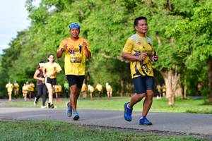 BIB: 0122, 9473
                            <button type="button" onclick="openModal(5144777)" class="btn btn-primary btn-sm float-right btn-popup" data-toggle="modal" data-target=".modal-high-quality">
                        <i class="fas fa-shopping-cart"></i> Add to Cart
                    </button>
                                            <button type="button" onclick="isThisMe(5144777, true)" class="btn btn-success btn-sm float-right btn-popup btn-isme hidden" data-toggle="tooltip" data-placement="bottom" title="นี่คือรูปของคุณใช่ไหม คลิกที่นี่เพื่อเอาเข้าอัลบั้ม">
                        <i class="fas fa-plus"></i> Add to album
                    </button>
                    <button type="button" onclick="isThisMe(5144777, false)" class="btn btn-warning btn-sm float-right btn-popup btn-isnotme hidden">
                        <i class="fas fa-ban"></i> Remove from album
                    </button>