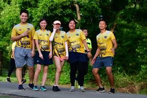 BIB: 647, 0050, 0105, 051
                            <button type="button" onclick="openModal(5147032)" class="btn btn-primary btn-sm float-right btn-popup" data-toggle="modal" data-target=".modal-high-quality">
                        <i class="fas fa-shopping-cart"></i> Add to Cart
                    </button>
                                            <button type="button" onclick="isThisMe(5147032, true)" class="btn btn-success btn-sm float-right btn-popup btn-isme hidden" data-toggle="tooltip" data-placement="bottom" title="นี่คือรูปของคุณใช่ไหม คลิกที่นี่เพื่อเอาเข้าอัลบั้ม">
                        <i class="fas fa-plus"></i> Add to album
                    </button>
                    <button type="button" onclick="isThisMe(5147032, false)" class="btn btn-warning btn-sm float-right btn-popup btn-isnotme hidden">
                        <i class="fas fa-ban"></i> Remove from album
                    </button>
