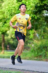 BIB: 0813
                            <button type="button" onclick="openModal(5102053)" class="btn btn-primary btn-sm float-right btn-popup" data-toggle="modal" data-target=".modal-high-quality">
                        <i class="fas fa-shopping-cart"></i> Add to Cart
                    </button>
                                            <button type="button" onclick="isThisMe(5102053, true)" class="btn btn-success btn-sm float-right btn-popup btn-isme hidden" data-toggle="tooltip" data-placement="bottom" title="นี่คือรูปของคุณใช่ไหม คลิกที่นี่เพื่อเอาเข้าอัลบั้ม">
                        <i class="fas fa-plus"></i> Add to album
                    </button>
                    <button type="button" onclick="isThisMe(5102053, false)" class="btn btn-warning btn-sm float-right btn-popup btn-isnotme hidden">
                        <i class="fas fa-ban"></i> Remove from album
                    </button>