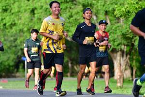 BIB: 486, 0349, 102
                            <button type="button" onclick="openModal(5145564)" class="btn btn-primary btn-sm float-right btn-popup" data-toggle="modal" data-target=".modal-high-quality">
                        <i class="fas fa-shopping-cart"></i> Add to Cart
                    </button>
                                            <button type="button" onclick="isThisMe(5145564, true)" class="btn btn-success btn-sm float-right btn-popup btn-isme hidden" data-toggle="tooltip" data-placement="bottom" title="นี่คือรูปของคุณใช่ไหม คลิกที่นี่เพื่อเอาเข้าอัลบั้ม">
                        <i class="fas fa-plus"></i> Add to album
                    </button>
                    <button type="button" onclick="isThisMe(5145564, false)" class="btn btn-warning btn-sm float-right btn-popup btn-isnotme hidden">
                        <i class="fas fa-ban"></i> Remove from album
                    </button>