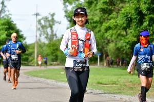 BIB: 0357, 0196
                            <button type="button" onclick="openModal(5152571)" class="btn btn-primary btn-sm float-right btn-popup" data-toggle="modal" data-target=".modal-high-quality">
                        <i class="fas fa-shopping-cart"></i> Add to Cart
                    </button>
                                            <button type="button" onclick="isThisMe(5152571, true)" class="btn btn-success btn-sm float-right btn-popup btn-isme hidden" data-toggle="tooltip" data-placement="bottom" title="นี่คือรูปของคุณใช่ไหม คลิกที่นี่เพื่อเอาเข้าอัลบั้ม">
                        <i class="fas fa-plus"></i> Add to album
                    </button>
                    <button type="button" onclick="isThisMe(5152571, false)" class="btn btn-warning btn-sm float-right btn-popup btn-isnotme hidden">
                        <i class="fas fa-ban"></i> Remove from album
                    </button>