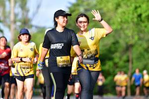 BIB: 0709, 0928, 
                            <button type="button" onclick="openModal(5145230)" class="btn btn-primary btn-sm float-right btn-popup" data-toggle="modal" data-target=".modal-high-quality">
                        <i class="fas fa-shopping-cart"></i> Add to Cart
                    </button>
                                            <button type="button" onclick="isThisMe(5145230, true)" class="btn btn-success btn-sm float-right btn-popup btn-isme hidden" data-toggle="tooltip" data-placement="bottom" title="นี่คือรูปของคุณใช่ไหม คลิกที่นี่เพื่อเอาเข้าอัลบั้ม">
                        <i class="fas fa-plus"></i> Add to album
                    </button>
                    <button type="button" onclick="isThisMe(5145230, false)" class="btn btn-warning btn-sm float-right btn-popup btn-isnotme hidden">
                        <i class="fas fa-ban"></i> Remove from album
                    </button>