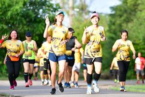 BIB: 0162, 023
                            <button type="button" onclick="openModal(5144256)" class="btn btn-primary btn-sm float-right btn-popup" data-toggle="modal" data-target=".modal-high-quality">
                        <i class="fas fa-shopping-cart"></i> Add to Cart
                    </button>
                                            <button type="button" onclick="isThisMe(5144256, true)" class="btn btn-success btn-sm float-right btn-popup btn-isme hidden" data-toggle="tooltip" data-placement="bottom" title="นี่คือรูปของคุณใช่ไหม คลิกที่นี่เพื่อเอาเข้าอัลบั้ม">
                        <i class="fas fa-plus"></i> Add to album
                    </button>
                    <button type="button" onclick="isThisMe(5144256, false)" class="btn btn-warning btn-sm float-right btn-popup btn-isnotme hidden">
                        <i class="fas fa-ban"></i> Remove from album
                    </button>