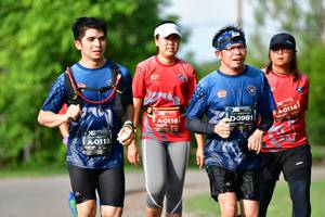 BIB: 0116, 0981, 0114, 0113
                            <button type="button" onclick="openModal(5152275)" class="btn btn-primary btn-sm float-right btn-popup" data-toggle="modal" data-target=".modal-high-quality">
                        <i class="fas fa-shopping-cart"></i> Add to Cart
                    </button>
                                            <button type="button" onclick="isThisMe(5152275, true)" class="btn btn-success btn-sm float-right btn-popup btn-isme hidden" data-toggle="tooltip" data-placement="bottom" title="นี่คือรูปของคุณใช่ไหม คลิกที่นี่เพื่อเอาเข้าอัลบั้ม">
                        <i class="fas fa-plus"></i> Add to album
                    </button>
                    <button type="button" onclick="isThisMe(5152275, false)" class="btn btn-warning btn-sm float-right btn-popup btn-isnotme hidden">
                        <i class="fas fa-ban"></i> Remove from album
                    </button>