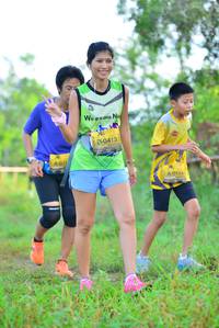 BIB: 0413, 011, 0114
                            <button type="button" onclick="openModal(4964342)" class="btn btn-primary btn-sm float-right btn-popup" data-toggle="modal" data-target=".modal-high-quality">
                        <i class="fas fa-shopping-cart"></i> Add to Cart
                    </button>
                                            <button type="button" onclick="isThisMe(4964342, true)" class="btn btn-success btn-sm float-right btn-popup btn-isme hidden" data-toggle="tooltip" data-placement="bottom" title="นี่คือรูปของคุณใช่ไหม คลิกที่นี่เพื่อเอาเข้าอัลบั้ม">
                        <i class="fas fa-plus"></i> Add to album
                    </button>
                    <button type="button" onclick="isThisMe(4964342, false)" class="btn btn-warning btn-sm float-right btn-popup btn-isnotme hidden">
                        <i class="fas fa-ban"></i> Remove from album
                    </button>