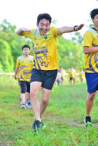 BIB: 1124
                            <button type="button" onclick="openModal(4965068)" class="btn btn-primary btn-sm float-right btn-popup" data-toggle="modal" data-target=".modal-high-quality">
                        <i class="fas fa-shopping-cart"></i> Add to Cart
                    </button>
                                            <button type="button" onclick="isThisMe(4965068, true)" class="btn btn-success btn-sm float-right btn-popup btn-isme hidden" data-toggle="tooltip" data-placement="bottom" title="นี่คือรูปของคุณใช่ไหม คลิกที่นี่เพื่อเอาเข้าอัลบั้ม">
                        <i class="fas fa-plus"></i> Add to album
                    </button>
                    <button type="button" onclick="isThisMe(4965068, false)" class="btn btn-warning btn-sm float-right btn-popup btn-isnotme hidden">
                        <i class="fas fa-ban"></i> Remove from album
                    </button>