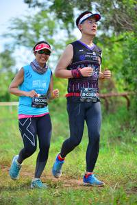 BIB: 0359, 0360
                            <button type="button" onclick="openModal(5003275)" class="btn btn-primary btn-sm float-right btn-popup" data-toggle="modal" data-target=".modal-high-quality">
                        <i class="fas fa-shopping-cart"></i> Add to Cart
                    </button>
                                            <button type="button" onclick="isThisMe(5003275, true)" class="btn btn-success btn-sm float-right btn-popup btn-isme hidden" data-toggle="tooltip" data-placement="bottom" title="นี่คือรูปของคุณใช่ไหม คลิกที่นี่เพื่อเอาเข้าอัลบั้ม">
                        <i class="fas fa-plus"></i> Add to album
                    </button>
                    <button type="button" onclick="isThisMe(5003275, false)" class="btn btn-warning btn-sm float-right btn-popup btn-isnotme hidden">
                        <i class="fas fa-ban"></i> Remove from album
                    </button>