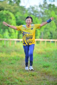 BIB: 0040
                            <button type="button" onclick="openModal(4958806)" class="btn btn-primary btn-sm float-right btn-popup" data-toggle="modal" data-target=".modal-high-quality">
                        <i class="fas fa-shopping-cart"></i> Add to Cart
                    </button>
                                            <button type="button" onclick="isThisMe(4958806, true)" class="btn btn-success btn-sm float-right btn-popup btn-isme hidden" data-toggle="tooltip" data-placement="bottom" title="นี่คือรูปของคุณใช่ไหม คลิกที่นี่เพื่อเอาเข้าอัลบั้ม">
                        <i class="fas fa-plus"></i> Add to album
                    </button>
                    <button type="button" onclick="isThisMe(4958806, false)" class="btn btn-warning btn-sm float-right btn-popup btn-isnotme hidden">
                        <i class="fas fa-ban"></i> Remove from album
                    </button>