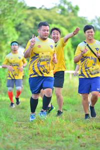 BIB: 1125, 1144
                            <button type="button" onclick="openModal(4965517)" class="btn btn-primary btn-sm float-right btn-popup" data-toggle="modal" data-target=".modal-high-quality">
                        <i class="fas fa-shopping-cart"></i> Add to Cart
                    </button>
                                            <button type="button" onclick="isThisMe(4965517, true)" class="btn btn-success btn-sm float-right btn-popup btn-isme hidden" data-toggle="tooltip" data-placement="bottom" title="นี่คือรูปของคุณใช่ไหม คลิกที่นี่เพื่อเอาเข้าอัลบั้ม">
                        <i class="fas fa-plus"></i> Add to album
                    </button>
                    <button type="button" onclick="isThisMe(4965517, false)" class="btn btn-warning btn-sm float-right btn-popup btn-isnotme hidden">
                        <i class="fas fa-ban"></i> Remove from album
                    </button>