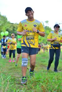 BIB: 0963
                            <button type="button" onclick="openModal(4952142)" class="btn btn-primary btn-sm float-right btn-popup" data-toggle="modal" data-target=".modal-high-quality">
                        <i class="fas fa-shopping-cart"></i> Add to Cart
                    </button>
                                            <button type="button" onclick="isThisMe(4952142, true)" class="btn btn-success btn-sm float-right btn-popup btn-isme hidden" data-toggle="tooltip" data-placement="bottom" title="นี่คือรูปของคุณใช่ไหม คลิกที่นี่เพื่อเอาเข้าอัลบั้ม">
                        <i class="fas fa-plus"></i> Add to album
                    </button>
                    <button type="button" onclick="isThisMe(4952142, false)" class="btn btn-warning btn-sm float-right btn-popup btn-isnotme hidden">
                        <i class="fas fa-ban"></i> Remove from album
                    </button>