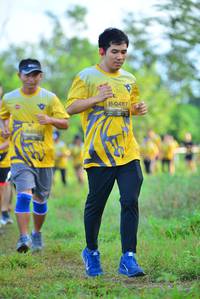 BIB: 0487, 9131
                            <button type="button" onclick="openModal(4955275)" class="btn btn-primary btn-sm float-right btn-popup" data-toggle="modal" data-target=".modal-high-quality">
                        <i class="fas fa-shopping-cart"></i> Add to Cart
                    </button>
                                            <button type="button" onclick="isThisMe(4955275, true)" class="btn btn-success btn-sm float-right btn-popup btn-isme hidden" data-toggle="tooltip" data-placement="bottom" title="นี่คือรูปของคุณใช่ไหม คลิกที่นี่เพื่อเอาเข้าอัลบั้ม">
                        <i class="fas fa-plus"></i> Add to album
                    </button>
                    <button type="button" onclick="isThisMe(4955275, false)" class="btn btn-warning btn-sm float-right btn-popup btn-isnotme hidden">
                        <i class="fas fa-ban"></i> Remove from album
                    </button>