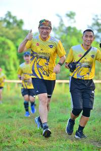 BIB: 0857, 0911
                            <button type="button" onclick="openModal(4945658)" class="btn btn-primary btn-sm float-right btn-popup" data-toggle="modal" data-target=".modal-high-quality">
                        <i class="fas fa-shopping-cart"></i> Add to Cart
                    </button>
                                            <button type="button" onclick="isThisMe(4945658, true)" class="btn btn-success btn-sm float-right btn-popup btn-isme hidden" data-toggle="tooltip" data-placement="bottom" title="นี่คือรูปของคุณใช่ไหม คลิกที่นี่เพื่อเอาเข้าอัลบั้ม">
                        <i class="fas fa-plus"></i> Add to album
                    </button>
                    <button type="button" onclick="isThisMe(4945658, false)" class="btn btn-warning btn-sm float-right btn-popup btn-isnotme hidden">
                        <i class="fas fa-ban"></i> Remove from album
                    </button>