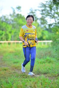 BIB: 0040
                            <button type="button" onclick="openModal(4958988)" class="btn btn-primary btn-sm float-right btn-popup" data-toggle="modal" data-target=".modal-high-quality">
                        <i class="fas fa-shopping-cart"></i> Add to Cart
                    </button>
                                            <button type="button" onclick="isThisMe(4958988, true)" class="btn btn-success btn-sm float-right btn-popup btn-isme hidden" data-toggle="tooltip" data-placement="bottom" title="นี่คือรูปของคุณใช่ไหม คลิกที่นี่เพื่อเอาเข้าอัลบั้ม">
                        <i class="fas fa-plus"></i> Add to album
                    </button>
                    <button type="button" onclick="isThisMe(4958988, false)" class="btn btn-warning btn-sm float-right btn-popup btn-isnotme hidden">
                        <i class="fas fa-ban"></i> Remove from album
                    </button>