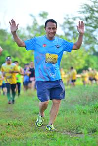 BIB: 0028
                            <button type="button" onclick="openModal(4943689)" class="btn btn-primary btn-sm float-right btn-popup" data-toggle="modal" data-target=".modal-high-quality">
                        <i class="fas fa-shopping-cart"></i> Add to Cart
                    </button>
                                            <button type="button" onclick="isThisMe(4943689, true)" class="btn btn-success btn-sm float-right btn-popup btn-isme hidden" data-toggle="tooltip" data-placement="bottom" title="นี่คือรูปของคุณใช่ไหม คลิกที่นี่เพื่อเอาเข้าอัลบั้ม">
                        <i class="fas fa-plus"></i> Add to album
                    </button>
                    <button type="button" onclick="isThisMe(4943689, false)" class="btn btn-warning btn-sm float-right btn-popup btn-isnotme hidden">
                        <i class="fas fa-ban"></i> Remove from album
                    </button>