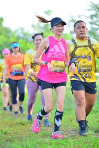 BIB: 0540, 0346
                            <button type="button" onclick="openModal(4966506)" class="btn btn-primary btn-sm float-right btn-popup" data-toggle="modal" data-target=".modal-high-quality">
                        <i class="fas fa-shopping-cart"></i> Add to Cart
                    </button>
                                            <button type="button" onclick="isThisMe(4966506, true)" class="btn btn-success btn-sm float-right btn-popup btn-isme hidden" data-toggle="tooltip" data-placement="bottom" title="นี่คือรูปของคุณใช่ไหม คลิกที่นี่เพื่อเอาเข้าอัลบั้ม">
                        <i class="fas fa-plus"></i> Add to album
                    </button>
                    <button type="button" onclick="isThisMe(4966506, false)" class="btn btn-warning btn-sm float-right btn-popup btn-isnotme hidden">
                        <i class="fas fa-ban"></i> Remove from album
                    </button>