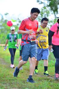 BIB: 0136, 1002
                            <button type="button" onclick="openModal(4966723)" class="btn btn-primary btn-sm float-right btn-popup" data-toggle="modal" data-target=".modal-high-quality">
                        <i class="fas fa-shopping-cart"></i> Add to Cart
                    </button>
                                            <button type="button" onclick="isThisMe(4966723, true)" class="btn btn-success btn-sm float-right btn-popup btn-isme hidden" data-toggle="tooltip" data-placement="bottom" title="นี่คือรูปของคุณใช่ไหม คลิกที่นี่เพื่อเอาเข้าอัลบั้ม">
                        <i class="fas fa-plus"></i> Add to album
                    </button>
                    <button type="button" onclick="isThisMe(4966723, false)" class="btn btn-warning btn-sm float-right btn-popup btn-isnotme hidden">
                        <i class="fas fa-ban"></i> Remove from album
                    </button>