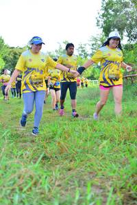 BIB: 0745, 0743
                            <button type="button" onclick="openModal(4956758)" class="btn btn-primary btn-sm float-right btn-popup" data-toggle="modal" data-target=".modal-high-quality">
                        <i class="fas fa-shopping-cart"></i> Add to Cart
                    </button>
                                            <button type="button" onclick="isThisMe(4956758, true)" class="btn btn-success btn-sm float-right btn-popup btn-isme hidden" data-toggle="tooltip" data-placement="bottom" title="นี่คือรูปของคุณใช่ไหม คลิกที่นี่เพื่อเอาเข้าอัลบั้ม">
                        <i class="fas fa-plus"></i> Add to album
                    </button>
                    <button type="button" onclick="isThisMe(4956758, false)" class="btn btn-warning btn-sm float-right btn-popup btn-isnotme hidden">
                        <i class="fas fa-ban"></i> Remove from album
                    </button>