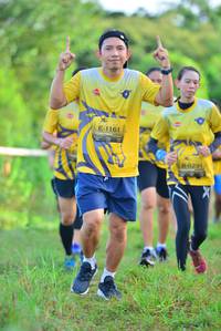 BIB: 1161, 0291
                            <button type="button" onclick="openModal(4954265)" class="btn btn-primary btn-sm float-right btn-popup" data-toggle="modal" data-target=".modal-high-quality">
                        <i class="fas fa-shopping-cart"></i> Add to Cart
                    </button>
                                            <button type="button" onclick="isThisMe(4954265, true)" class="btn btn-success btn-sm float-right btn-popup btn-isme hidden" data-toggle="tooltip" data-placement="bottom" title="นี่คือรูปของคุณใช่ไหม คลิกที่นี่เพื่อเอาเข้าอัลบั้ม">
                        <i class="fas fa-plus"></i> Add to album
                    </button>
                    <button type="button" onclick="isThisMe(4954265, false)" class="btn btn-warning btn-sm float-right btn-popup btn-isnotme hidden">
                        <i class="fas fa-ban"></i> Remove from album
                    </button>