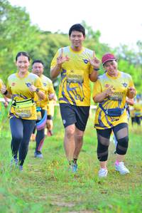 BIB: 0826, 0827, 0757
                            <button type="button" onclick="openModal(4965613)" class="btn btn-primary btn-sm float-right btn-popup" data-toggle="modal" data-target=".modal-high-quality">
                        <i class="fas fa-shopping-cart"></i> Add to Cart
                    </button>
                                            <button type="button" onclick="isThisMe(4965613, true)" class="btn btn-success btn-sm float-right btn-popup btn-isme hidden" data-toggle="tooltip" data-placement="bottom" title="นี่คือรูปของคุณใช่ไหม คลิกที่นี่เพื่อเอาเข้าอัลบั้ม">
                        <i class="fas fa-plus"></i> Add to album
                    </button>
                    <button type="button" onclick="isThisMe(4965613, false)" class="btn btn-warning btn-sm float-right btn-popup btn-isnotme hidden">
                        <i class="fas fa-ban"></i> Remove from album
                    </button>