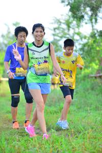 BIB: 0413, 0113
                            <button type="button" onclick="openModal(4964337)" class="btn btn-primary btn-sm float-right btn-popup" data-toggle="modal" data-target=".modal-high-quality">
                        <i class="fas fa-shopping-cart"></i> Add to Cart
                    </button>
                                            <button type="button" onclick="isThisMe(4964337, true)" class="btn btn-success btn-sm float-right btn-popup btn-isme hidden" data-toggle="tooltip" data-placement="bottom" title="นี่คือรูปของคุณใช่ไหม คลิกที่นี่เพื่อเอาเข้าอัลบั้ม">
                        <i class="fas fa-plus"></i> Add to album
                    </button>
                    <button type="button" onclick="isThisMe(4964337, false)" class="btn btn-warning btn-sm float-right btn-popup btn-isnotme hidden">
                        <i class="fas fa-ban"></i> Remove from album
                    </button>