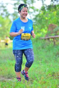 BIB: 0491
                            <button type="button" onclick="openModal(4969591)" class="btn btn-primary btn-sm float-right btn-popup" data-toggle="modal" data-target=".modal-high-quality">
                        <i class="fas fa-shopping-cart"></i> Add to Cart
                    </button>
                                            <button type="button" onclick="isThisMe(4969591, true)" class="btn btn-success btn-sm float-right btn-popup btn-isme hidden" data-toggle="tooltip" data-placement="bottom" title="นี่คือรูปของคุณใช่ไหม คลิกที่นี่เพื่อเอาเข้าอัลบั้ม">
                        <i class="fas fa-plus"></i> Add to album
                    </button>
                    <button type="button" onclick="isThisMe(4969591, false)" class="btn btn-warning btn-sm float-right btn-popup btn-isnotme hidden">
                        <i class="fas fa-ban"></i> Remove from album
                    </button>