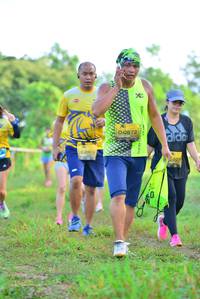 BIB: 0872, 612, 105
                            <button type="button" onclick="openModal(4963940)" class="btn btn-primary btn-sm float-right btn-popup" data-toggle="modal" data-target=".modal-high-quality">
                        <i class="fas fa-shopping-cart"></i> Add to Cart
                    </button>
                                            <button type="button" onclick="isThisMe(4963940, true)" class="btn btn-success btn-sm float-right btn-popup btn-isme hidden" data-toggle="tooltip" data-placement="bottom" title="นี่คือรูปของคุณใช่ไหม คลิกที่นี่เพื่อเอาเข้าอัลบั้ม">
                        <i class="fas fa-plus"></i> Add to album
                    </button>
                    <button type="button" onclick="isThisMe(4963940, false)" class="btn btn-warning btn-sm float-right btn-popup btn-isnotme hidden">
                        <i class="fas fa-ban"></i> Remove from album
                    </button>