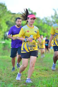 BIB: 1185
                            <button type="button" onclick="openModal(4945985)" class="btn btn-primary btn-sm float-right btn-popup" data-toggle="modal" data-target=".modal-high-quality">
                        <i class="fas fa-shopping-cart"></i> Add to Cart
                    </button>
                                            <button type="button" onclick="isThisMe(4945985, true)" class="btn btn-success btn-sm float-right btn-popup btn-isme hidden" data-toggle="tooltip" data-placement="bottom" title="นี่คือรูปของคุณใช่ไหม คลิกที่นี่เพื่อเอาเข้าอัลบั้ม">
                        <i class="fas fa-plus"></i> Add to album
                    </button>
                    <button type="button" onclick="isThisMe(4945985, false)" class="btn btn-warning btn-sm float-right btn-popup btn-isnotme hidden">
                        <i class="fas fa-ban"></i> Remove from album
                    </button>