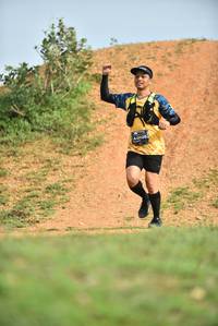 BIB: 0105
                            <button type="button" onclick="openModal(4898119)" class="btn btn-primary btn-sm float-right btn-popup" data-toggle="modal" data-target=".modal-high-quality">
                        <i class="fas fa-shopping-cart"></i> Add to Cart
                    </button>
                                            <button type="button" onclick="isThisMe(4898119, true)" class="btn btn-success btn-sm float-right btn-popup btn-isme hidden" data-toggle="tooltip" data-placement="bottom" title="นี่คือรูปของคุณใช่ไหม คลิกที่นี่เพื่อเอาเข้าอัลบั้ม">
                        <i class="fas fa-plus"></i> Add to album
                    </button>
                    <button type="button" onclick="isThisMe(4898119, false)" class="btn btn-warning btn-sm float-right btn-popup btn-isnotme hidden">
                        <i class="fas fa-ban"></i> Remove from album
                    </button>