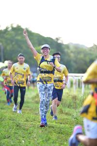 BIB: 583
                            <button type="button" onclick="openModal(5115470)" class="btn btn-primary btn-sm float-right btn-popup" data-toggle="modal" data-target=".modal-high-quality">
                        <i class="fas fa-shopping-cart"></i> Add to Cart
                    </button>
                                            <button type="button" onclick="isThisMe(5115470, true)" class="btn btn-success btn-sm float-right btn-popup btn-isme hidden" data-toggle="tooltip" data-placement="bottom" title="นี่คือรูปของคุณใช่ไหม คลิกที่นี่เพื่อเอาเข้าอัลบั้ม">
                        <i class="fas fa-plus"></i> Add to album
                    </button>
                    <button type="button" onclick="isThisMe(5115470, false)" class="btn btn-warning btn-sm float-right btn-popup btn-isnotme hidden">
                        <i class="fas fa-ban"></i> Remove from album
                    </button>