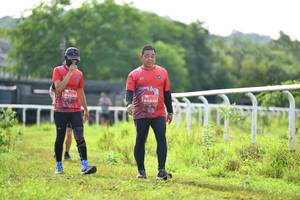 BIB: 0232, 0233
                            <button type="button" onclick="openModal(5203087)" class="btn btn-primary btn-sm float-right btn-popup" data-toggle="modal" data-target=".modal-high-quality">
                        <i class="fas fa-shopping-cart"></i> Add to Cart
                    </button>
                                            <button type="button" onclick="isThisMe(5203087, true)" class="btn btn-success btn-sm float-right btn-popup btn-isme hidden" data-toggle="tooltip" data-placement="bottom" title="นี่คือรูปของคุณใช่ไหม คลิกที่นี่เพื่อเอาเข้าอัลบั้ม">
                        <i class="fas fa-plus"></i> Add to album
                    </button>
                    <button type="button" onclick="isThisMe(5203087, false)" class="btn btn-warning btn-sm float-right btn-popup btn-isnotme hidden">
                        <i class="fas fa-ban"></i> Remove from album
                    </button>