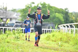 BIB: 0988
                            <button type="button" onclick="openModal(5204623)" class="btn btn-primary btn-sm float-right btn-popup" data-toggle="modal" data-target=".modal-high-quality">
                        <i class="fas fa-shopping-cart"></i> Add to Cart
                    </button>
                                            <button type="button" onclick="isThisMe(5204623, true)" class="btn btn-success btn-sm float-right btn-popup btn-isme hidden" data-toggle="tooltip" data-placement="bottom" title="นี่คือรูปของคุณใช่ไหม คลิกที่นี่เพื่อเอาเข้าอัลบั้ม">
                        <i class="fas fa-plus"></i> Add to album
                    </button>
                    <button type="button" onclick="isThisMe(5204623, false)" class="btn btn-warning btn-sm float-right btn-popup btn-isnotme hidden">
                        <i class="fas fa-ban"></i> Remove from album
                    </button>