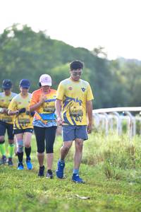 BIB: 1004, 0726, 
                            <button type="button" onclick="openModal(5134725)" class="btn btn-primary btn-sm float-right btn-popup" data-toggle="modal" data-target=".modal-high-quality">
                        <i class="fas fa-shopping-cart"></i> Add to Cart
                    </button>
                                            <button type="button" onclick="isThisMe(5134725, true)" class="btn btn-success btn-sm float-right btn-popup btn-isme hidden" data-toggle="tooltip" data-placement="bottom" title="นี่คือรูปของคุณใช่ไหม คลิกที่นี่เพื่อเอาเข้าอัลบั้ม">
                        <i class="fas fa-plus"></i> Add to album
                    </button>
                    <button type="button" onclick="isThisMe(5134725, false)" class="btn btn-warning btn-sm float-right btn-popup btn-isnotme hidden">
                        <i class="fas fa-ban"></i> Remove from album
                    </button>