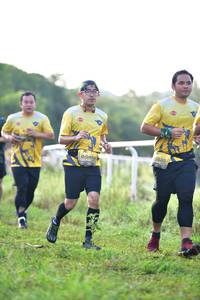 BIB: 1035, 0462
                            <button type="button" onclick="openModal(5153644)" class="btn btn-primary btn-sm float-right btn-popup" data-toggle="modal" data-target=".modal-high-quality">
                        <i class="fas fa-shopping-cart"></i> Add to Cart
                    </button>
                                            <button type="button" onclick="isThisMe(5153644, true)" class="btn btn-success btn-sm float-right btn-popup btn-isme hidden" data-toggle="tooltip" data-placement="bottom" title="นี่คือรูปของคุณใช่ไหม คลิกที่นี่เพื่อเอาเข้าอัลบั้ม">
                        <i class="fas fa-plus"></i> Add to album
                    </button>
                    <button type="button" onclick="isThisMe(5153644, false)" class="btn btn-warning btn-sm float-right btn-popup btn-isnotme hidden">
                        <i class="fas fa-ban"></i> Remove from album
                    </button>