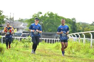 BIB: 064
                            <button type="button" onclick="openModal(5204656)" class="btn btn-primary btn-sm float-right btn-popup" data-toggle="modal" data-target=".modal-high-quality">
                        <i class="fas fa-shopping-cart"></i> Add to Cart
                    </button>
                                            <button type="button" onclick="isThisMe(5204656, true)" class="btn btn-success btn-sm float-right btn-popup btn-isme hidden" data-toggle="tooltip" data-placement="bottom" title="นี่คือรูปของคุณใช่ไหม คลิกที่นี่เพื่อเอาเข้าอัลบั้ม">
                        <i class="fas fa-plus"></i> Add to album
                    </button>
                    <button type="button" onclick="isThisMe(5204656, false)" class="btn btn-warning btn-sm float-right btn-popup btn-isnotme hidden">
                        <i class="fas fa-ban"></i> Remove from album
                    </button>