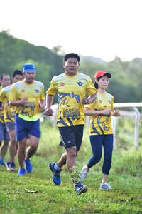 BIB: 0714
                            <button type="button" onclick="openModal(5118646)" class="btn btn-primary btn-sm float-right btn-popup" data-toggle="modal" data-target=".modal-high-quality">
                        <i class="fas fa-shopping-cart"></i> Add to Cart
                    </button>
                                            <button type="button" onclick="isThisMe(5118646, true)" class="btn btn-success btn-sm float-right btn-popup btn-isme hidden" data-toggle="tooltip" data-placement="bottom" title="นี่คือรูปของคุณใช่ไหม คลิกที่นี่เพื่อเอาเข้าอัลบั้ม">
                        <i class="fas fa-plus"></i> Add to album
                    </button>
                    <button type="button" onclick="isThisMe(5118646, false)" class="btn btn-warning btn-sm float-right btn-popup btn-isnotme hidden">
                        <i class="fas fa-ban"></i> Remove from album
                    </button>