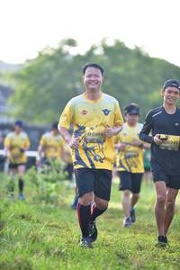 BIB: 0486, 0349
                            <button type="button" onclick="openModal(5134375)" class="btn btn-primary btn-sm float-right btn-popup" data-toggle="modal" data-target=".modal-high-quality">
                        <i class="fas fa-shopping-cart"></i> Add to Cart
                    </button>
                                            <button type="button" onclick="isThisMe(5134375, true)" class="btn btn-success btn-sm float-right btn-popup btn-isme hidden" data-toggle="tooltip" data-placement="bottom" title="นี่คือรูปของคุณใช่ไหม คลิกที่นี่เพื่อเอาเข้าอัลบั้ม">
                        <i class="fas fa-plus"></i> Add to album
                    </button>
                    <button type="button" onclick="isThisMe(5134375, false)" class="btn btn-warning btn-sm float-right btn-popup btn-isnotme hidden">
                        <i class="fas fa-ban"></i> Remove from album
                    </button>