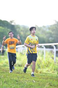 BIB: 0530
                            <button type="button" onclick="openModal(5141121)" class="btn btn-primary btn-sm float-right btn-popup" data-toggle="modal" data-target=".modal-high-quality">
                        <i class="fas fa-shopping-cart"></i> Add to Cart
                    </button>
                                            <button type="button" onclick="isThisMe(5141121, true)" class="btn btn-success btn-sm float-right btn-popup btn-isme hidden" data-toggle="tooltip" data-placement="bottom" title="นี่คือรูปของคุณใช่ไหม คลิกที่นี่เพื่อเอาเข้าอัลบั้ม">
                        <i class="fas fa-plus"></i> Add to album
                    </button>
                    <button type="button" onclick="isThisMe(5141121, false)" class="btn btn-warning btn-sm float-right btn-popup btn-isnotme hidden">
                        <i class="fas fa-ban"></i> Remove from album
                    </button>