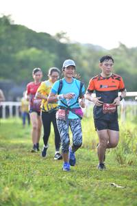 BIB: 0460, 042
                            <button type="button" onclick="openModal(5138266)" class="btn btn-primary btn-sm float-right btn-popup" data-toggle="modal" data-target=".modal-high-quality">
                        <i class="fas fa-shopping-cart"></i> Add to Cart
                    </button>
                                            <button type="button" onclick="isThisMe(5138266, true)" class="btn btn-success btn-sm float-right btn-popup btn-isme hidden" data-toggle="tooltip" data-placement="bottom" title="นี่คือรูปของคุณใช่ไหม คลิกที่นี่เพื่อเอาเข้าอัลบั้ม">
                        <i class="fas fa-plus"></i> Add to album
                    </button>
                    <button type="button" onclick="isThisMe(5138266, false)" class="btn btn-warning btn-sm float-right btn-popup btn-isnotme hidden">
                        <i class="fas fa-ban"></i> Remove from album
                    </button>