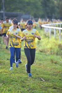 BIB: 0673
                            <button type="button" onclick="openModal(5136399)" class="btn btn-primary btn-sm float-right btn-popup" data-toggle="modal" data-target=".modal-high-quality">
                        <i class="fas fa-shopping-cart"></i> Add to Cart
                    </button>
                                            <button type="button" onclick="isThisMe(5136399, true)" class="btn btn-success btn-sm float-right btn-popup btn-isme hidden" data-toggle="tooltip" data-placement="bottom" title="นี่คือรูปของคุณใช่ไหม คลิกที่นี่เพื่อเอาเข้าอัลบั้ม">
                        <i class="fas fa-plus"></i> Add to album
                    </button>
                    <button type="button" onclick="isThisMe(5136399, false)" class="btn btn-warning btn-sm float-right btn-popup btn-isnotme hidden">
                        <i class="fas fa-ban"></i> Remove from album
                    </button>