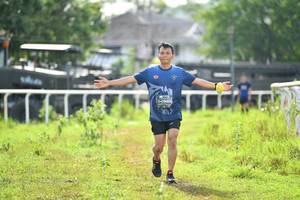 BIB: 0960
                            <button type="button" onclick="openModal(5207787)" class="btn btn-primary btn-sm float-right btn-popup" data-toggle="modal" data-target=".modal-high-quality">
                        <i class="fas fa-shopping-cart"></i> Add to Cart
                    </button>
                                            <button type="button" onclick="isThisMe(5207787, true)" class="btn btn-success btn-sm float-right btn-popup btn-isme hidden" data-toggle="tooltip" data-placement="bottom" title="นี่คือรูปของคุณใช่ไหม คลิกที่นี่เพื่อเอาเข้าอัลบั้ม">
                        <i class="fas fa-plus"></i> Add to album
                    </button>
                    <button type="button" onclick="isThisMe(5207787, false)" class="btn btn-warning btn-sm float-right btn-popup btn-isnotme hidden">
                        <i class="fas fa-ban"></i> Remove from album
                    </button>