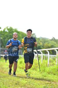 BIB: 0762, 891
                            <button type="button" onclick="openModal(5208844)" class="btn btn-primary btn-sm float-right btn-popup" data-toggle="modal" data-target=".modal-high-quality">
                        <i class="fas fa-shopping-cart"></i> Add to Cart
                    </button>
                                            <button type="button" onclick="isThisMe(5208844, true)" class="btn btn-success btn-sm float-right btn-popup btn-isme hidden" data-toggle="tooltip" data-placement="bottom" title="นี่คือรูปของคุณใช่ไหม คลิกที่นี่เพื่อเอาเข้าอัลบั้ม">
                        <i class="fas fa-plus"></i> Add to album
                    </button>
                    <button type="button" onclick="isThisMe(5208844, false)" class="btn btn-warning btn-sm float-right btn-popup btn-isnotme hidden">
                        <i class="fas fa-ban"></i> Remove from album
                    </button>