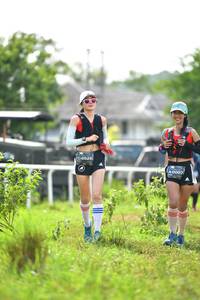 BIB: 0529, 00071
                            <button type="button" onclick="openModal(5205485)" class="btn btn-primary btn-sm float-right btn-popup" data-toggle="modal" data-target=".modal-high-quality">
                        <i class="fas fa-shopping-cart"></i> Add to Cart
                    </button>
                                            <button type="button" onclick="isThisMe(5205485, true)" class="btn btn-success btn-sm float-right btn-popup btn-isme hidden" data-toggle="tooltip" data-placement="bottom" title="นี่คือรูปของคุณใช่ไหม คลิกที่นี่เพื่อเอาเข้าอัลบั้ม">
                        <i class="fas fa-plus"></i> Add to album
                    </button>
                    <button type="button" onclick="isThisMe(5205485, false)" class="btn btn-warning btn-sm float-right btn-popup btn-isnotme hidden">
                        <i class="fas fa-ban"></i> Remove from album
                    </button>