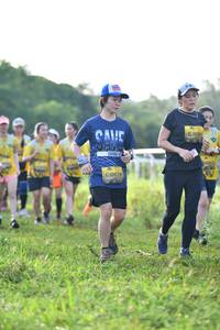 BIB: 1050, 0678
                            <button type="button" onclick="openModal(5136705)" class="btn btn-primary btn-sm float-right btn-popup" data-toggle="modal" data-target=".modal-high-quality">
                        <i class="fas fa-shopping-cart"></i> Add to Cart
                    </button>
                                            <button type="button" onclick="isThisMe(5136705, true)" class="btn btn-success btn-sm float-right btn-popup btn-isme hidden" data-toggle="tooltip" data-placement="bottom" title="นี่คือรูปของคุณใช่ไหม คลิกที่นี่เพื่อเอาเข้าอัลบั้ม">
                        <i class="fas fa-plus"></i> Add to album
                    </button>
                    <button type="button" onclick="isThisMe(5136705, false)" class="btn btn-warning btn-sm float-right btn-popup btn-isnotme hidden">
                        <i class="fas fa-ban"></i> Remove from album
                    </button>