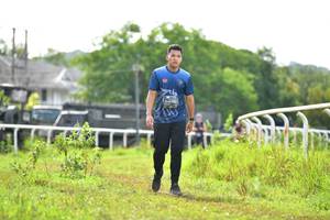 BIB: 761
                            <button type="button" onclick="openModal(5205439)" class="btn btn-primary btn-sm float-right btn-popup" data-toggle="modal" data-target=".modal-high-quality">
                        <i class="fas fa-shopping-cart"></i> Add to Cart
                    </button>
                                            <button type="button" onclick="isThisMe(5205439, true)" class="btn btn-success btn-sm float-right btn-popup btn-isme hidden" data-toggle="tooltip" data-placement="bottom" title="นี่คือรูปของคุณใช่ไหม คลิกที่นี่เพื่อเอาเข้าอัลบั้ม">
                        <i class="fas fa-plus"></i> Add to album
                    </button>
                    <button type="button" onclick="isThisMe(5205439, false)" class="btn btn-warning btn-sm float-right btn-popup btn-isnotme hidden">
                        <i class="fas fa-ban"></i> Remove from album
                    </button>