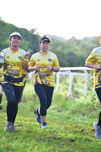 BIB: 0773, 502
                            <button type="button" onclick="openModal(5121534)" class="btn btn-primary btn-sm float-right btn-popup" data-toggle="modal" data-target=".modal-high-quality">
                        <i class="fas fa-shopping-cart"></i> Add to Cart
                    </button>
                                            <button type="button" onclick="isThisMe(5121534, true)" class="btn btn-success btn-sm float-right btn-popup btn-isme hidden" data-toggle="tooltip" data-placement="bottom" title="นี่คือรูปของคุณใช่ไหม คลิกที่นี่เพื่อเอาเข้าอัลบั้ม">
                        <i class="fas fa-plus"></i> Add to album
                    </button>
                    <button type="button" onclick="isThisMe(5121534, false)" class="btn btn-warning btn-sm float-right btn-popup btn-isnotme hidden">
                        <i class="fas fa-ban"></i> Remove from album
                    </button>