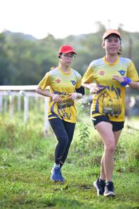 BIB: 053, 017
                            <button type="button" onclick="openModal(5119423)" class="btn btn-primary btn-sm float-right btn-popup" data-toggle="modal" data-target=".modal-high-quality">
                        <i class="fas fa-shopping-cart"></i> Add to Cart
                    </button>
                                            <button type="button" onclick="isThisMe(5119423, true)" class="btn btn-success btn-sm float-right btn-popup btn-isme hidden" data-toggle="tooltip" data-placement="bottom" title="นี่คือรูปของคุณใช่ไหม คลิกที่นี่เพื่อเอาเข้าอัลบั้ม">
                        <i class="fas fa-plus"></i> Add to album
                    </button>
                    <button type="button" onclick="isThisMe(5119423, false)" class="btn btn-warning btn-sm float-right btn-popup btn-isnotme hidden">
                        <i class="fas fa-ban"></i> Remove from album
                    </button>