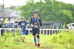 BIB: 986
                            <button type="button" onclick="openModal(5204596)" class="btn btn-primary btn-sm float-right btn-popup" data-toggle="modal" data-target=".modal-high-quality">
                        <i class="fas fa-shopping-cart"></i> Add to Cart
                    </button>
                                            <button type="button" onclick="isThisMe(5204596, true)" class="btn btn-success btn-sm float-right btn-popup btn-isme hidden" data-toggle="tooltip" data-placement="bottom" title="นี่คือรูปของคุณใช่ไหม คลิกที่นี่เพื่อเอาเข้าอัลบั้ม">
                        <i class="fas fa-plus"></i> Add to album
                    </button>
                    <button type="button" onclick="isThisMe(5204596, false)" class="btn btn-warning btn-sm float-right btn-popup btn-isnotme hidden">
                        <i class="fas fa-ban"></i> Remove from album
                    </button>